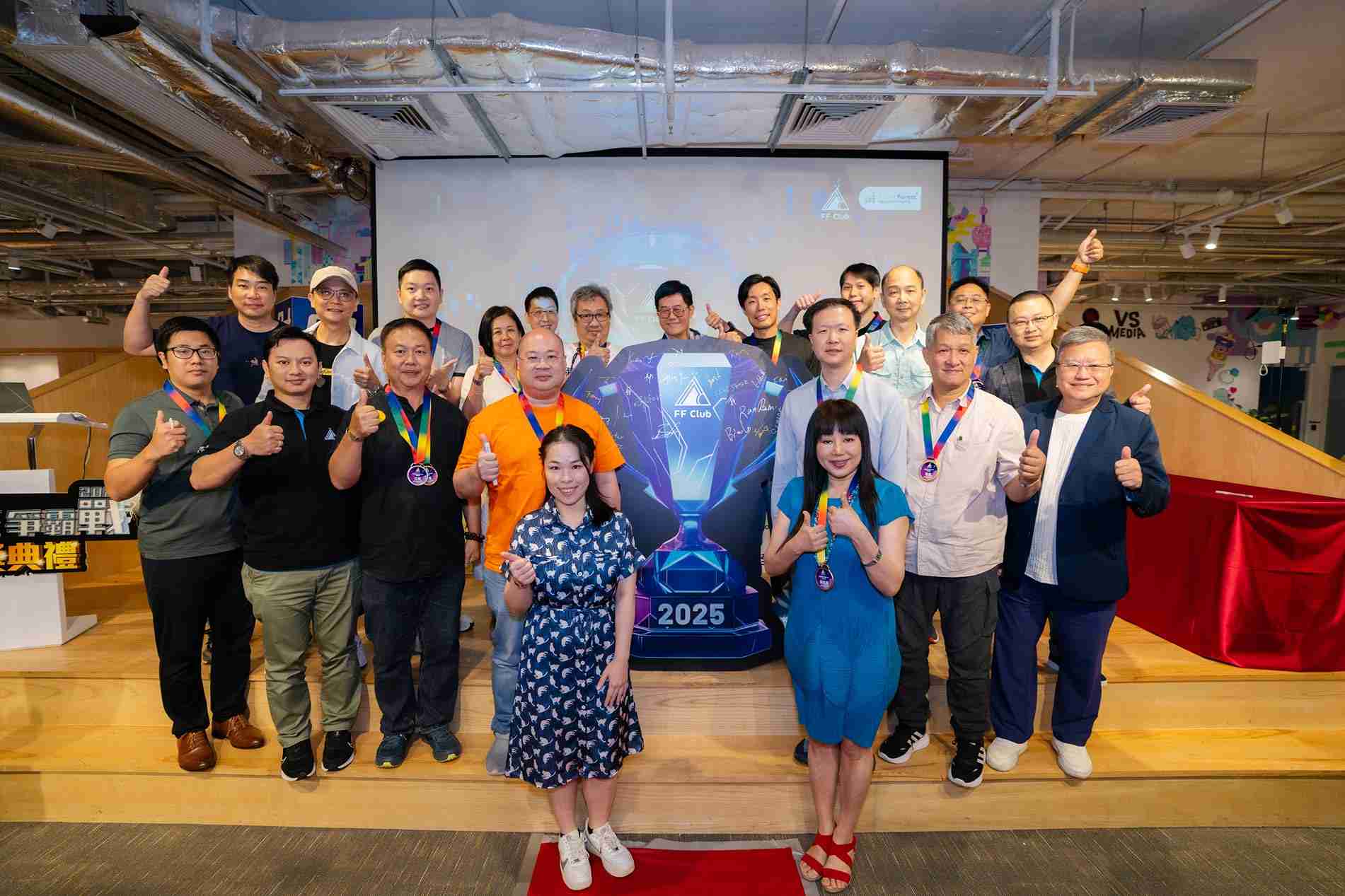 earn-smart-play-hard-3